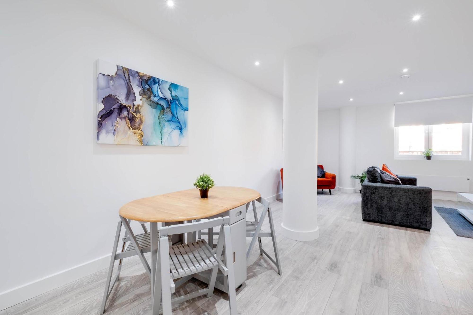 Town Centre Serviced Corby
