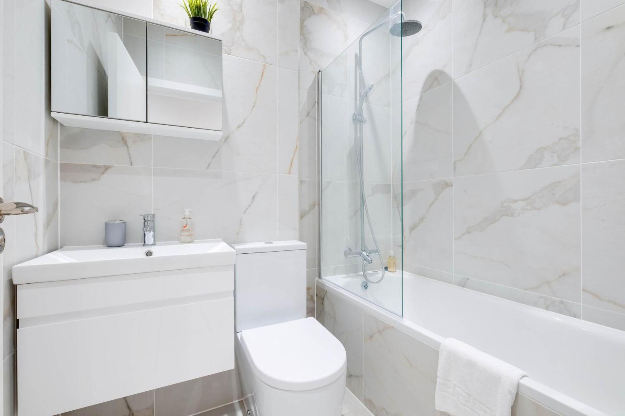 Apartment Town Centre Serviced *